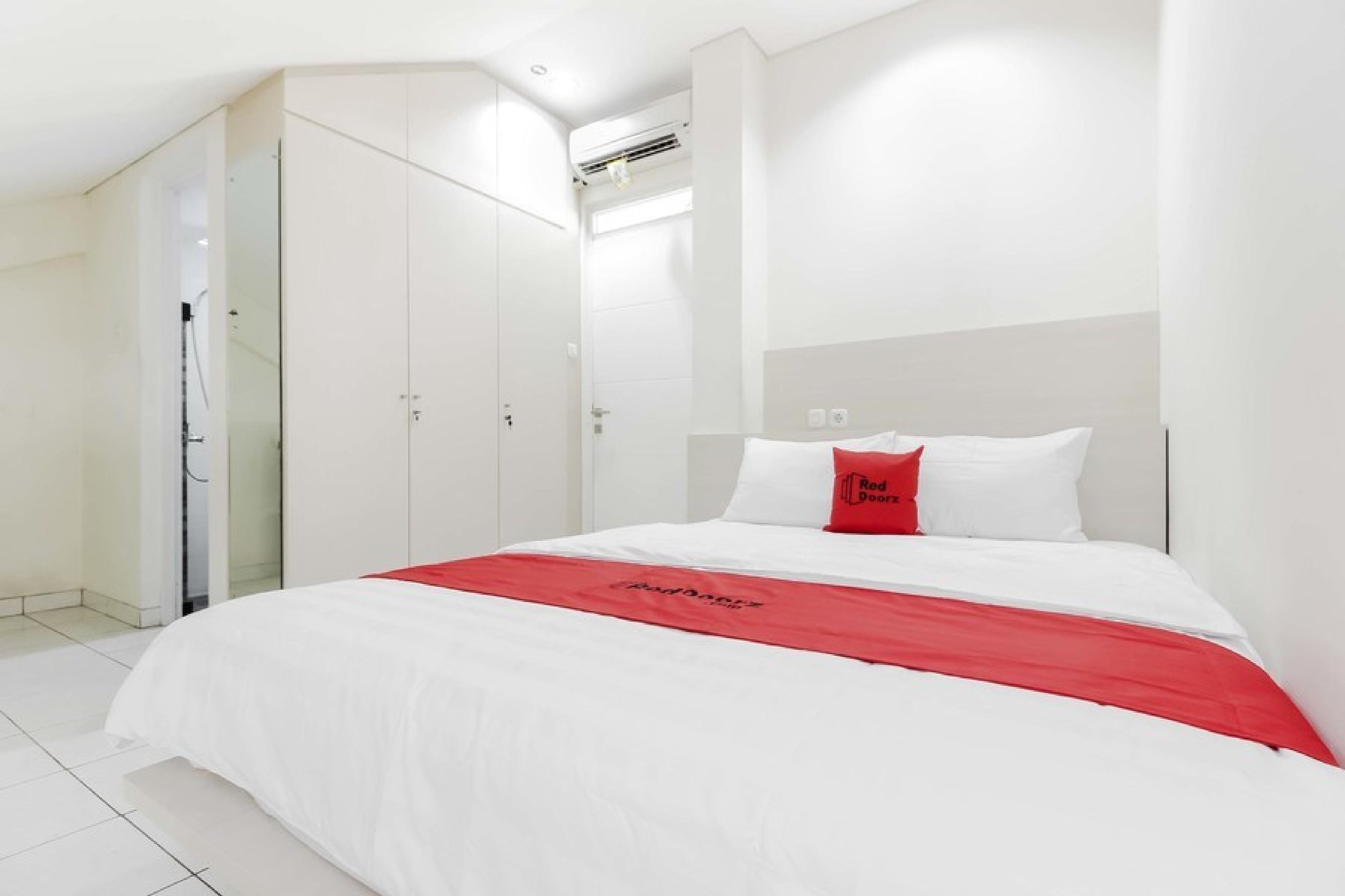 Reddoorz Near Pancoran Hotel Jakarta Kültér fotó