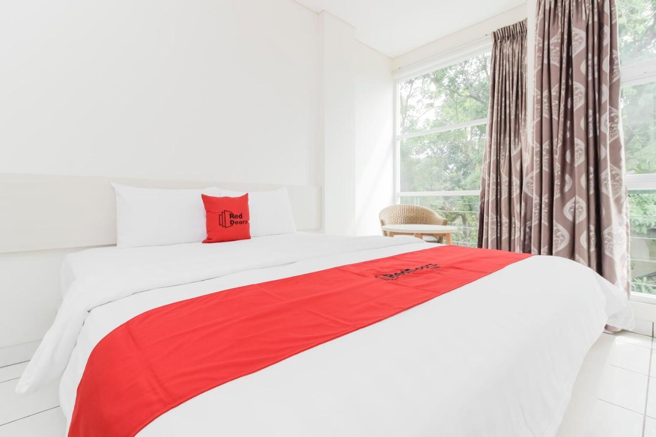 Reddoorz Near Pancoran Hotel Jakarta Kültér fotó